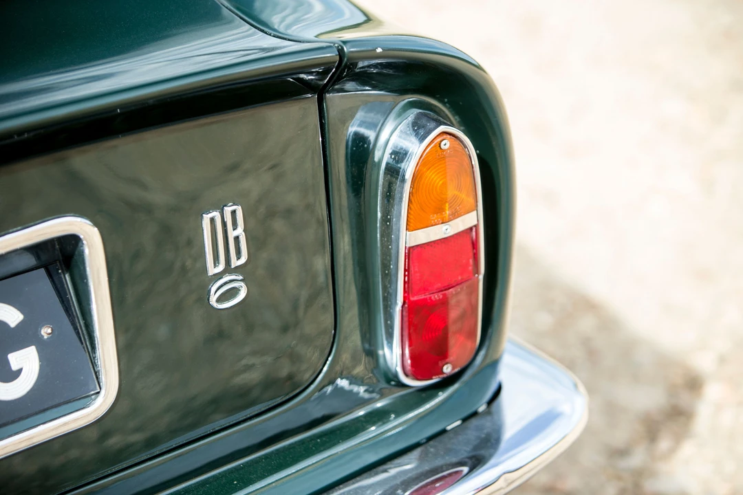 1968 Aston Martin DB6 Vantage - Image 27 of 31
