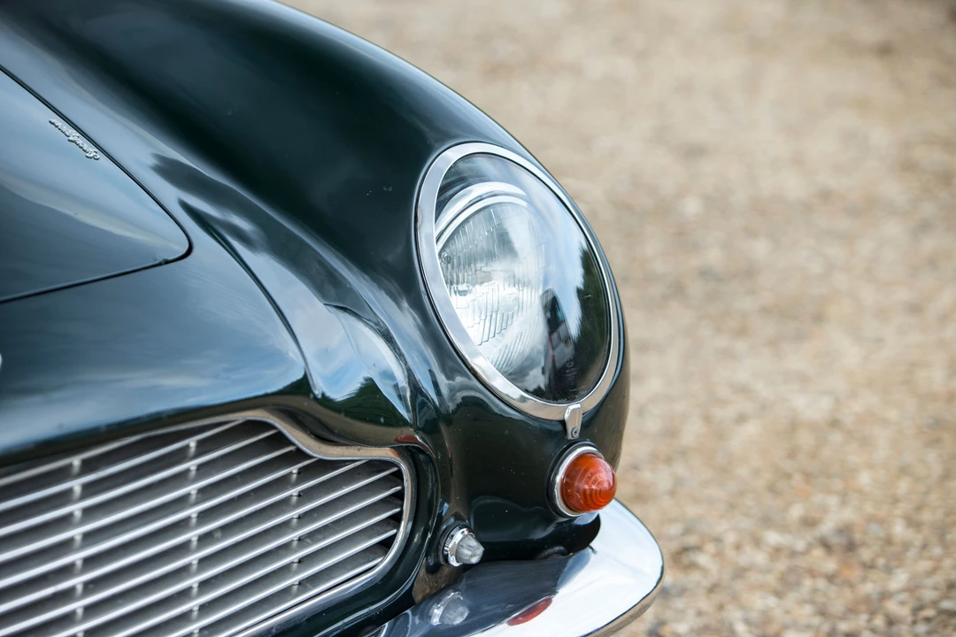 1968 Aston Martin DB6 Vantage - Image 19 of 31
