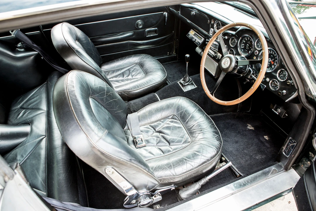1968 Aston Martin DB6 Vantage - Image 17 of 31
