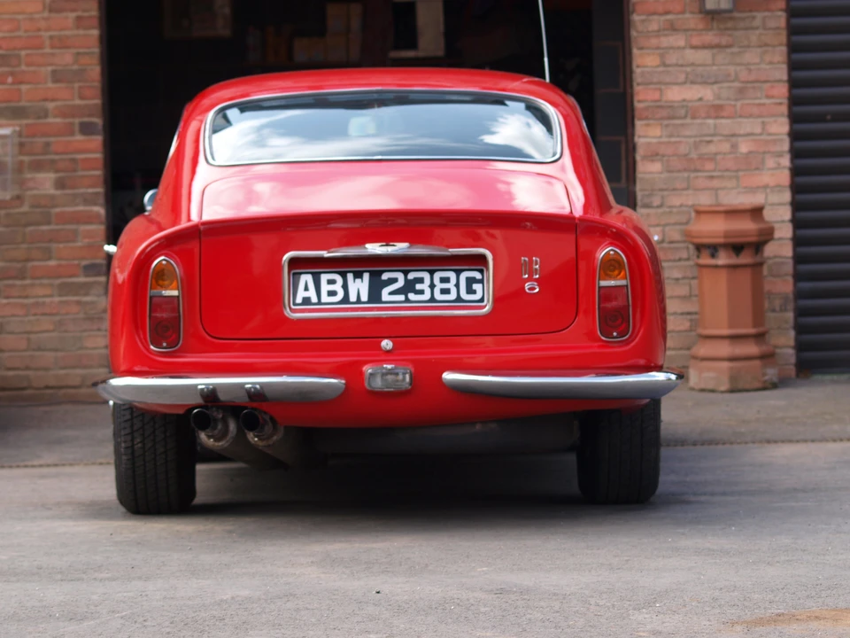 1968 Aston Martin DB6 Vantage - Image 5 of 5