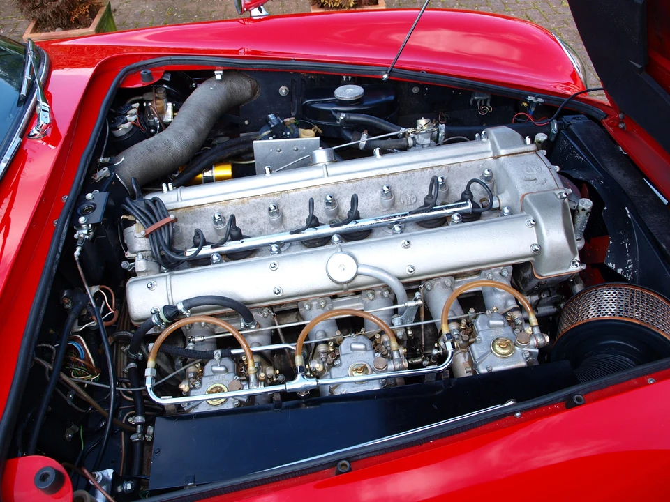 1968 Aston Martin DB6 Vantage - Image 2 of 5