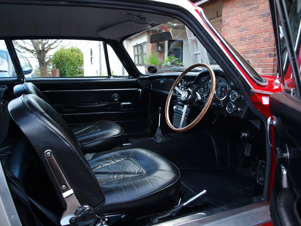 1968 Aston Martin DB6 Vantage - Image 4 of 5
