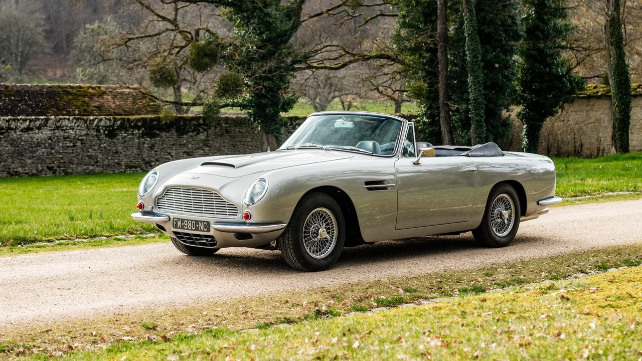1968 Aston Martin DB6 Volante - Image 27 of 31