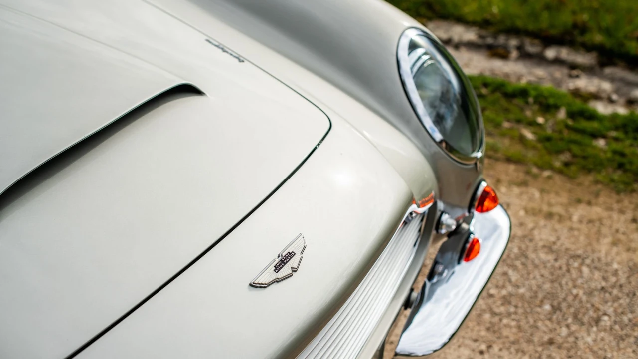 1968 Aston Martin DB6 Volante - Image 10 of 31