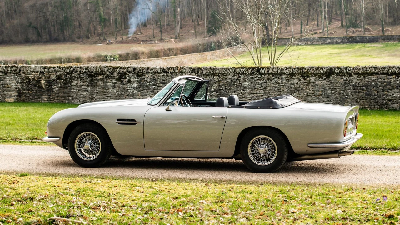 1968 Aston Martin DB6 Volante - Image 25 of 31