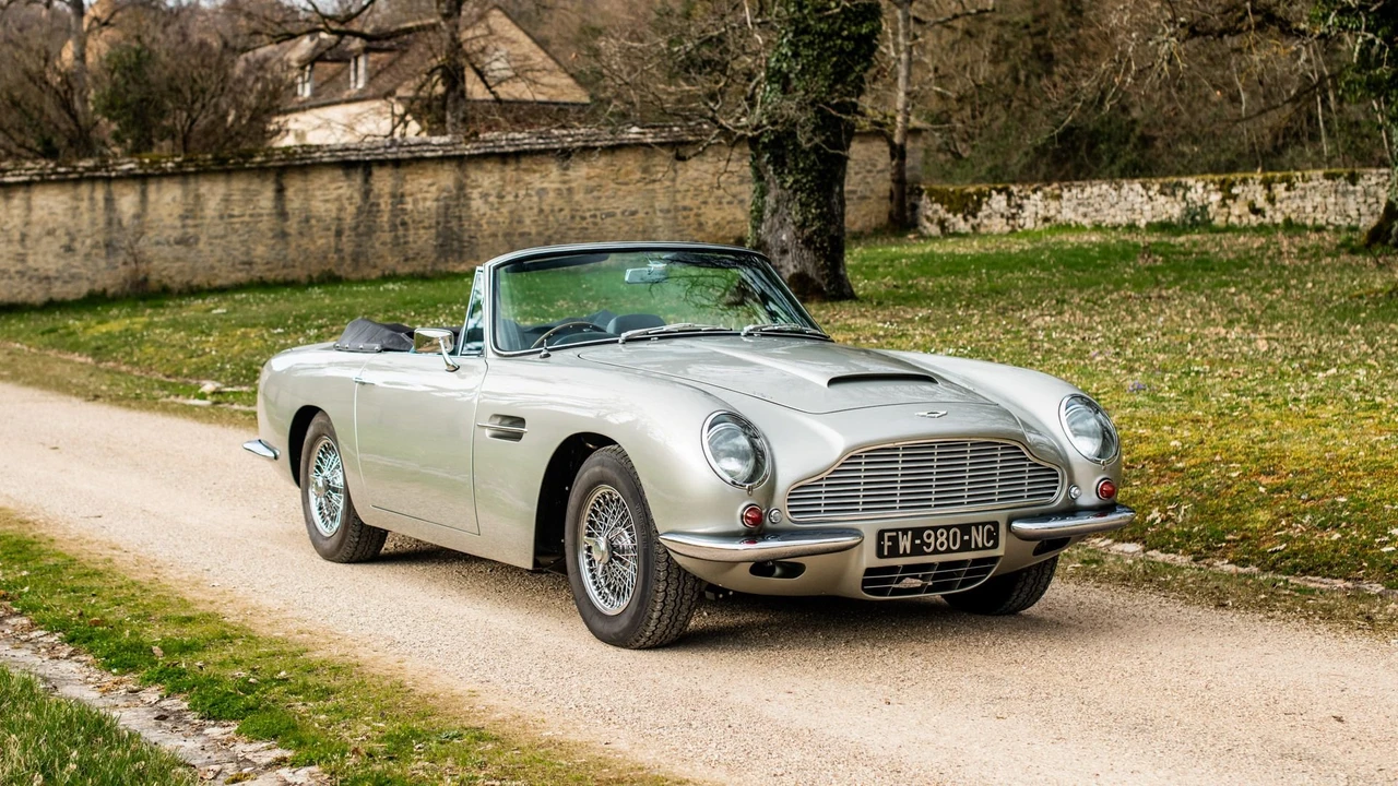 1968 Aston Martin DB6 Volante - Image 23 of 31
