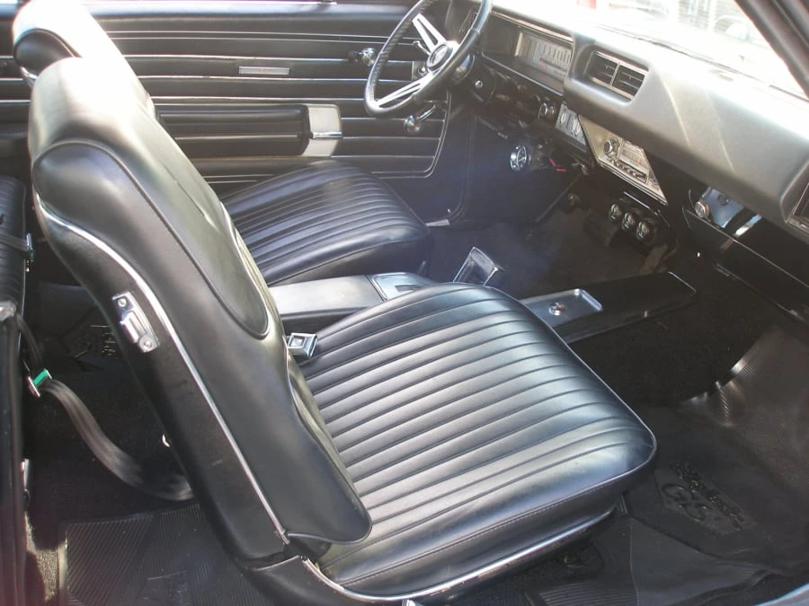 1968 Buick Gran Sport - Image 5 of 8