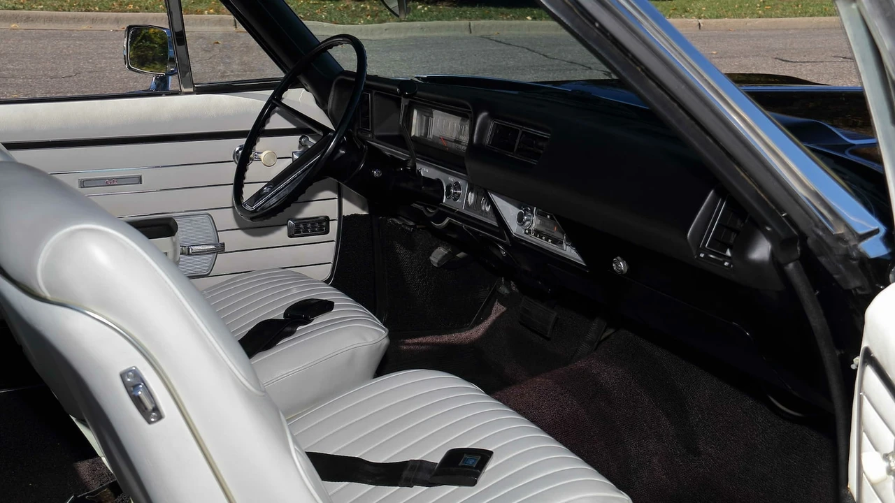 1968 Buick Gran Sport - Image 5 of 31