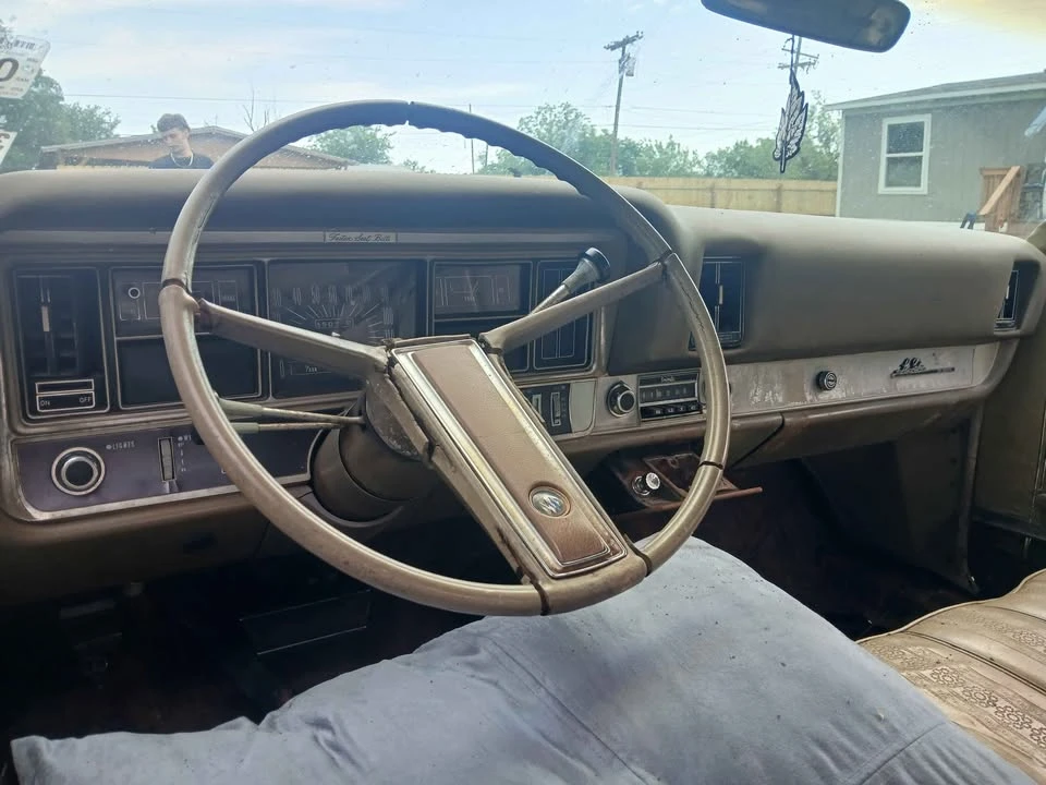 1968 Buick LeSabre - Image 16 of 17