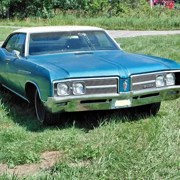 1968 Buick LeSabre Custom Sedan 4D
