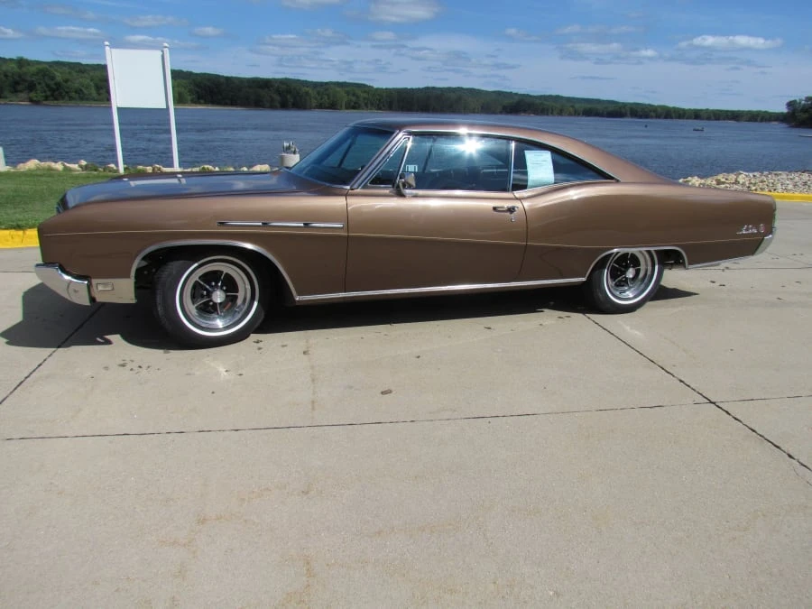 1968 Buick LeSabre - Image 10 of 11