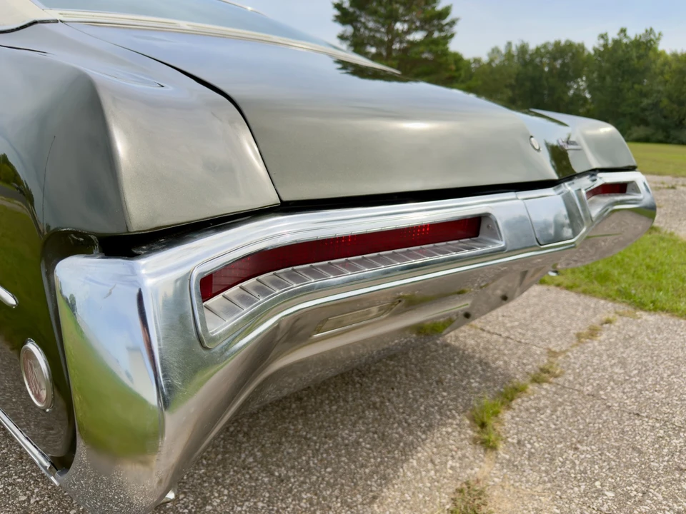 1968 Buick Riviera 2nd Gen - Image 17 of 31