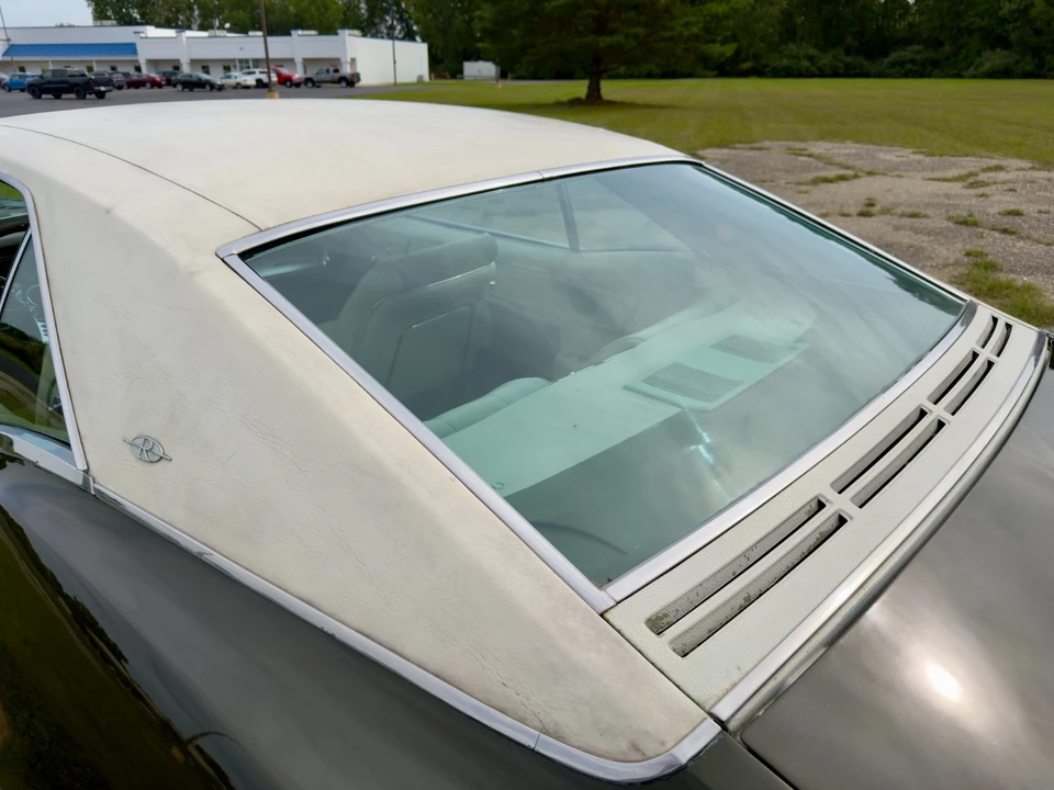 1968 Buick Riviera 2nd Gen - Image 23 of 31