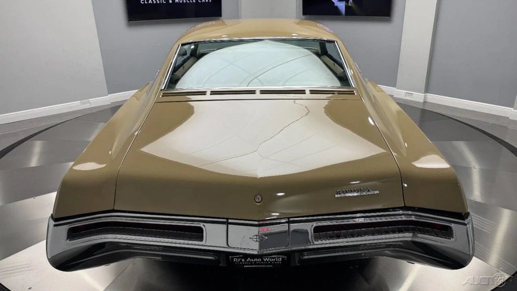 1968 Buick Riviera 2nd Gen - Image 20 of 21