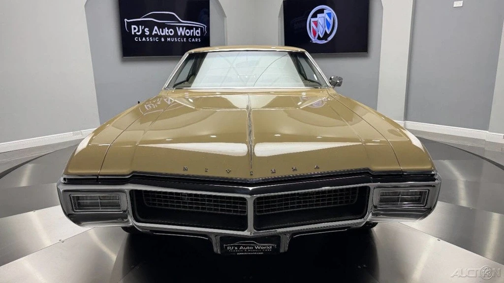 1968 Buick Riviera 2nd Gen - Image 10 of 21