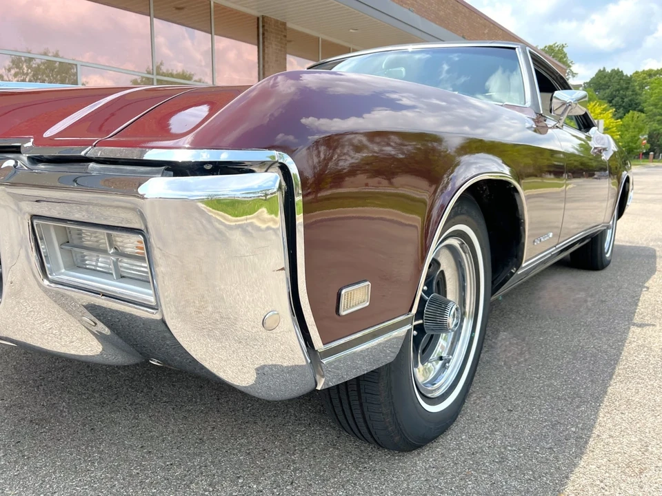 1968 Buick Riviera 2nd Gen - Image 12 of 21