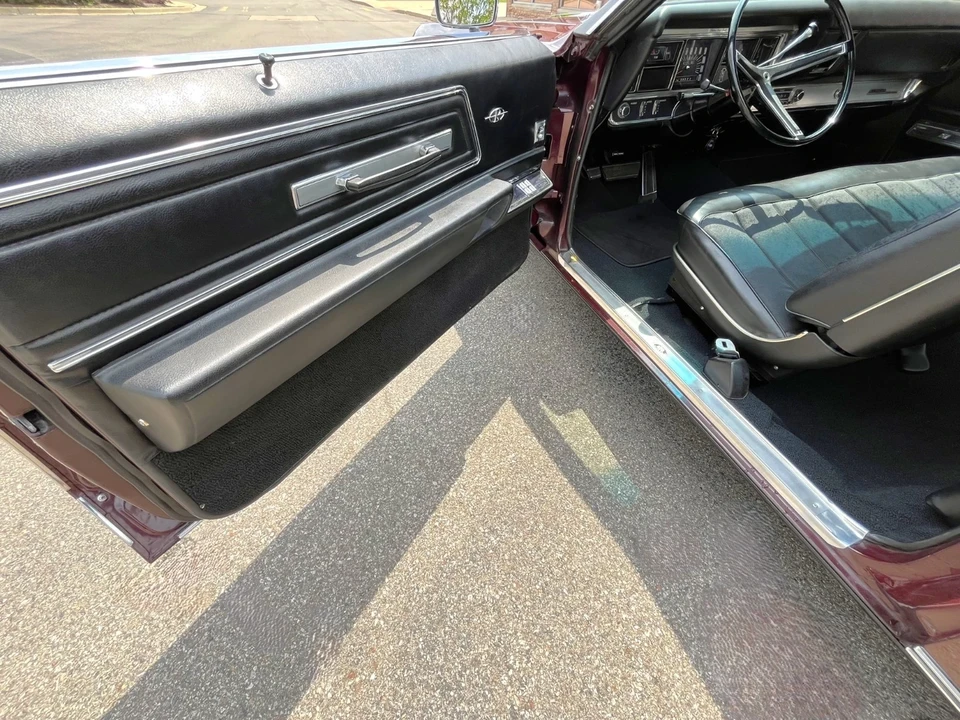 1968 Buick Riviera 2nd Gen - Image 17 of 21