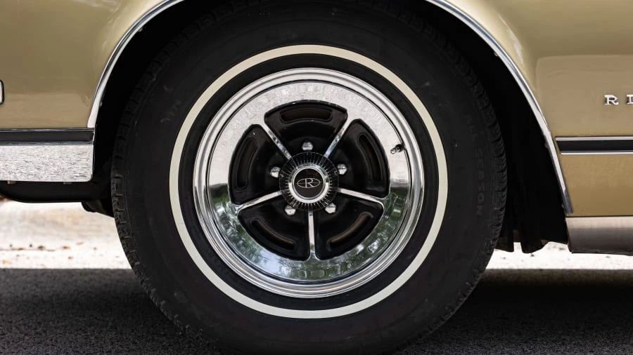 1968 Buick Riviera 2nd Gen - Image 15 of 31