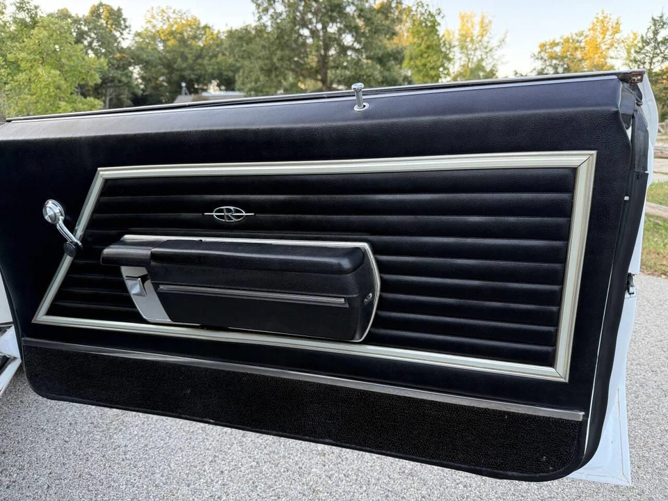 1968 Buick Riviera 2nd Gen - Image 12 of 29