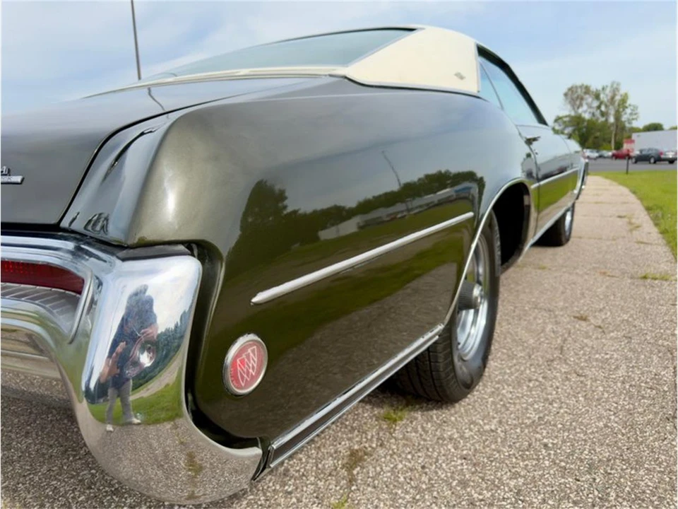 1968 Buick Riviera 2nd Gen - Image 10 of 31