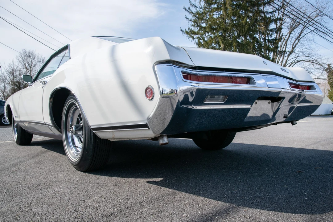 1968 Buick Riviera 2nd Gen - Image 12 of 31
