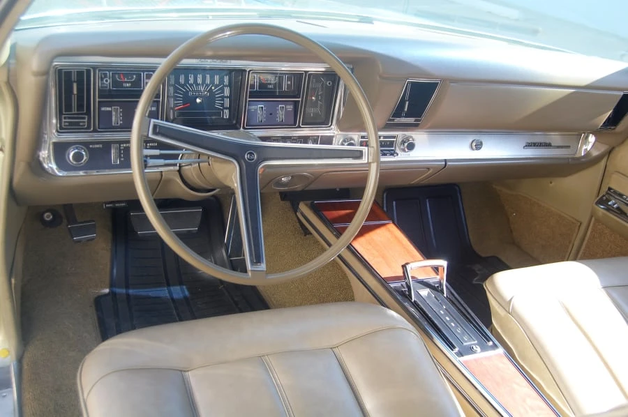1968 Buick Riviera 2nd Gen - Image 4 of 8