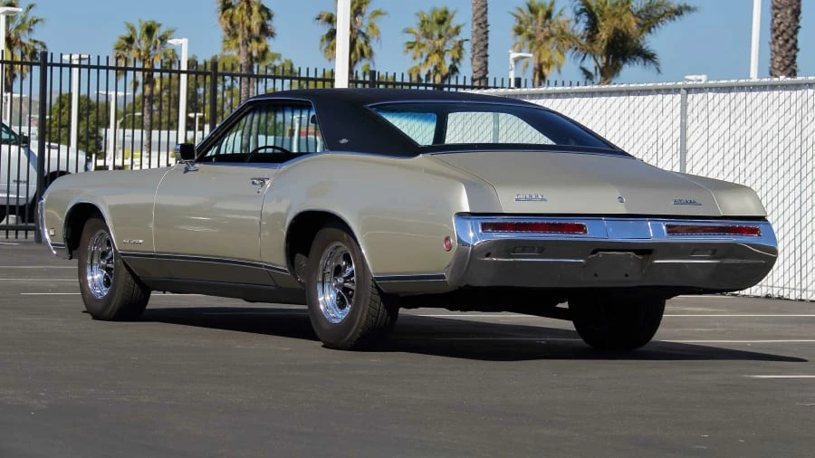 1968 Buick Riviera 2nd Gen - Image 13 of 18