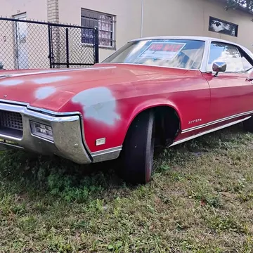 1968 Buick Riviera Coupe 2D
