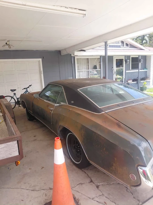 1968 Buick Riviera 2nd Gen - Image 10 of 11