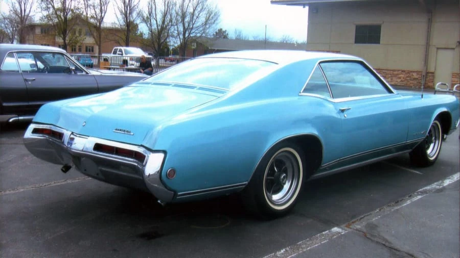 1968 Buick Riviera 2nd Gen - Image 2 of 4
