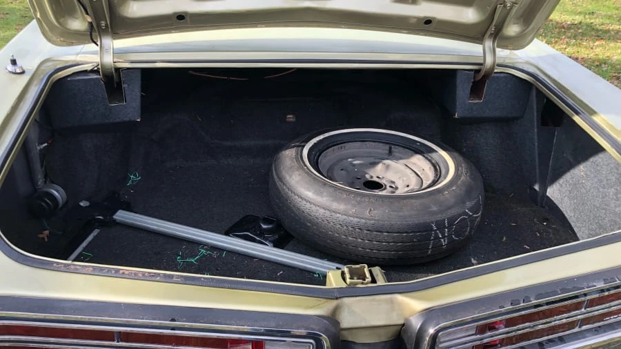 1968 Buick Wildcat - Image 16 of 17