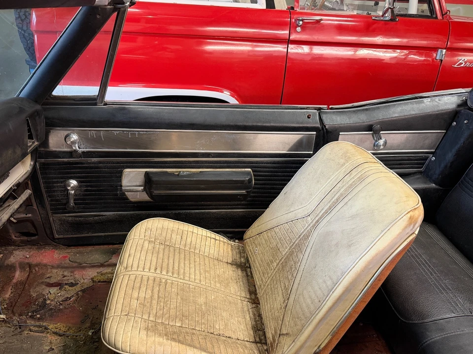1968 Buick Wildcat - Image 14 of 20