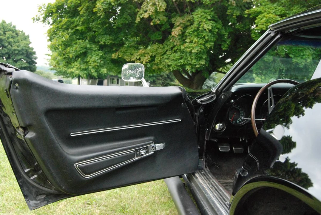 1968 Chevrolet Corvette C3 - Image 4 of 10