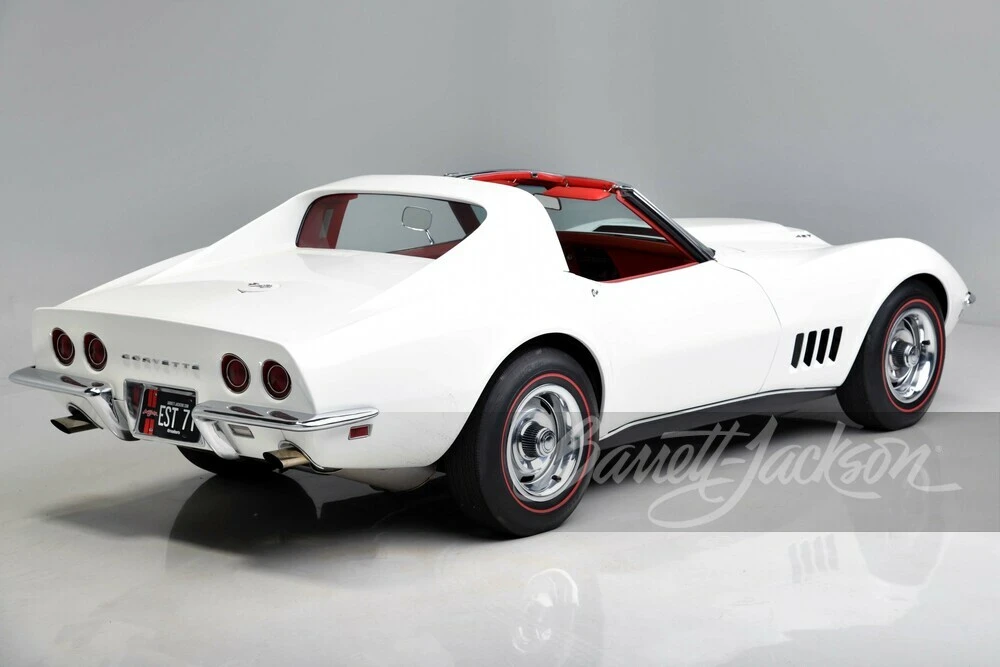 1968 Chevrolet Corvette C3 - Image 15 of 31