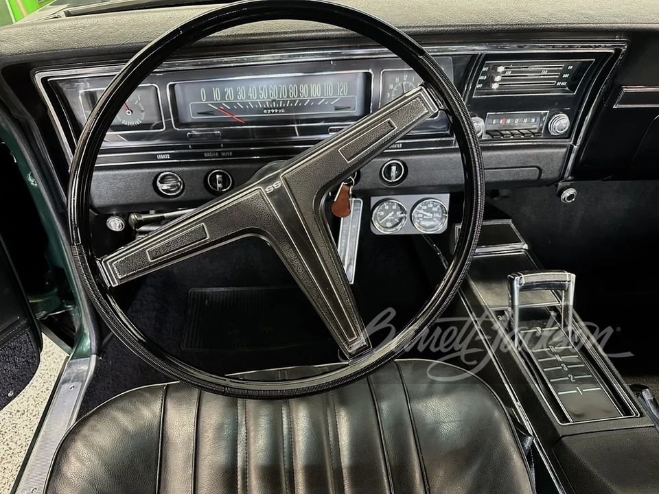 1968 Chevrolet Impala SS 4th Gen - Image 13 of 31