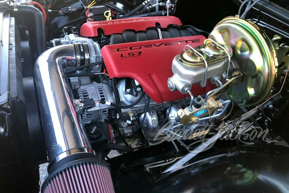 1968 Chevrolet Suburban 6th Gen - Image 30 of 31