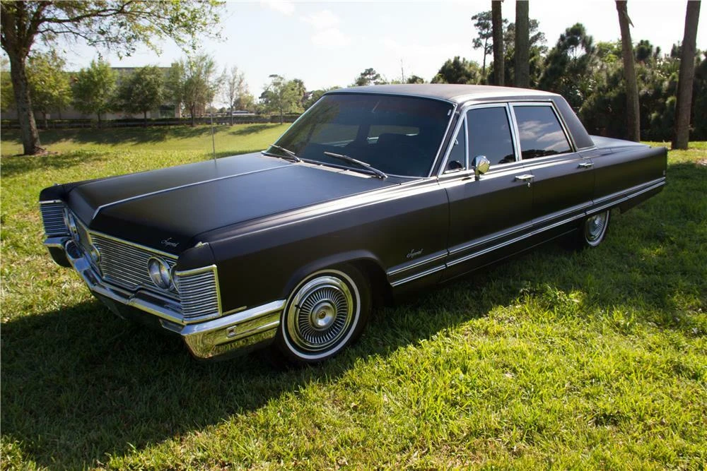 1968 Chrysler Imperial 3rd Gen - Image 2 of 4
