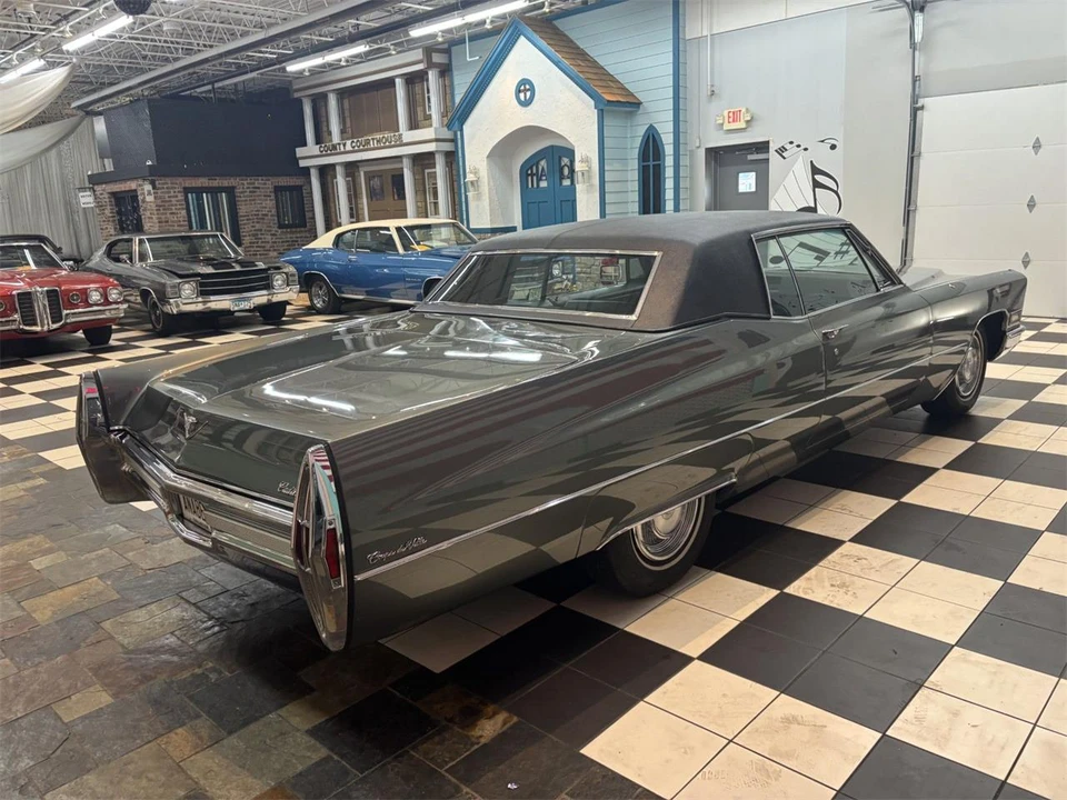 1968 Cadillac DeVille 3rd Gen - Image 8 of 31