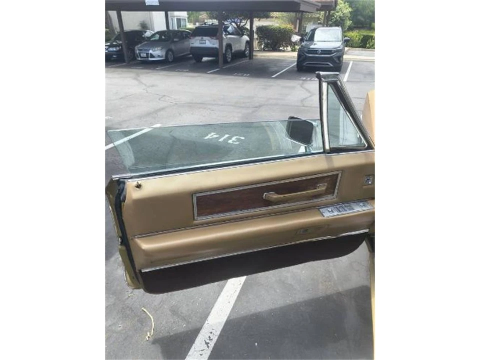 1968 Cadillac DeVille 3rd Gen - Image 9 of 12