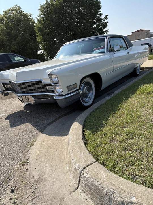 1968 Cadillac DeVille 3rd Gen - Image 25 of 31