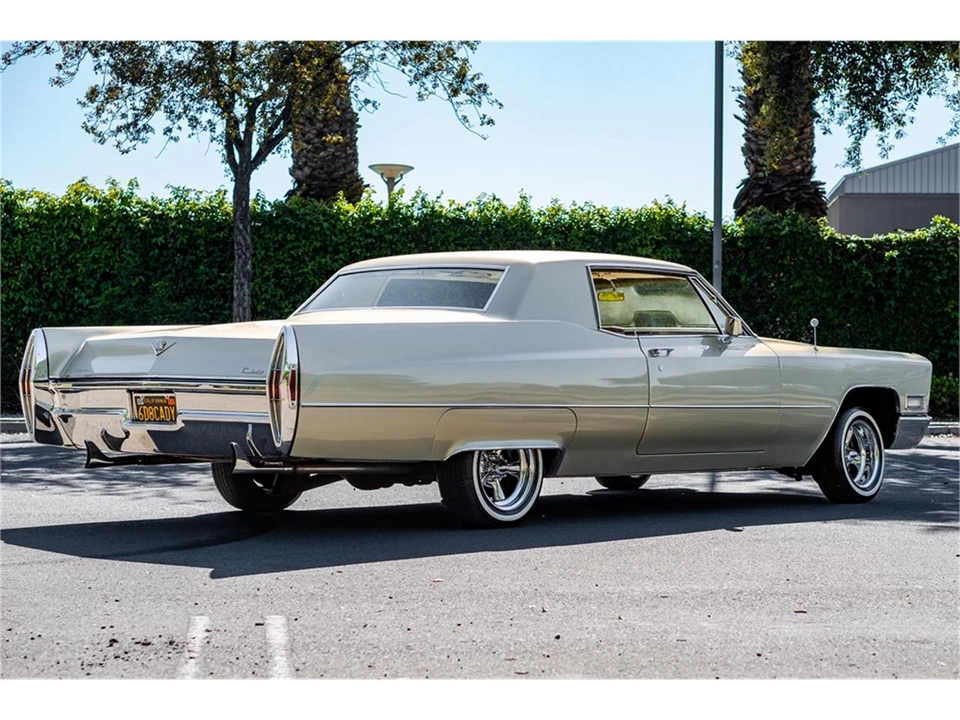 1968 Cadillac DeVille 3rd Gen - Image 9 of 31