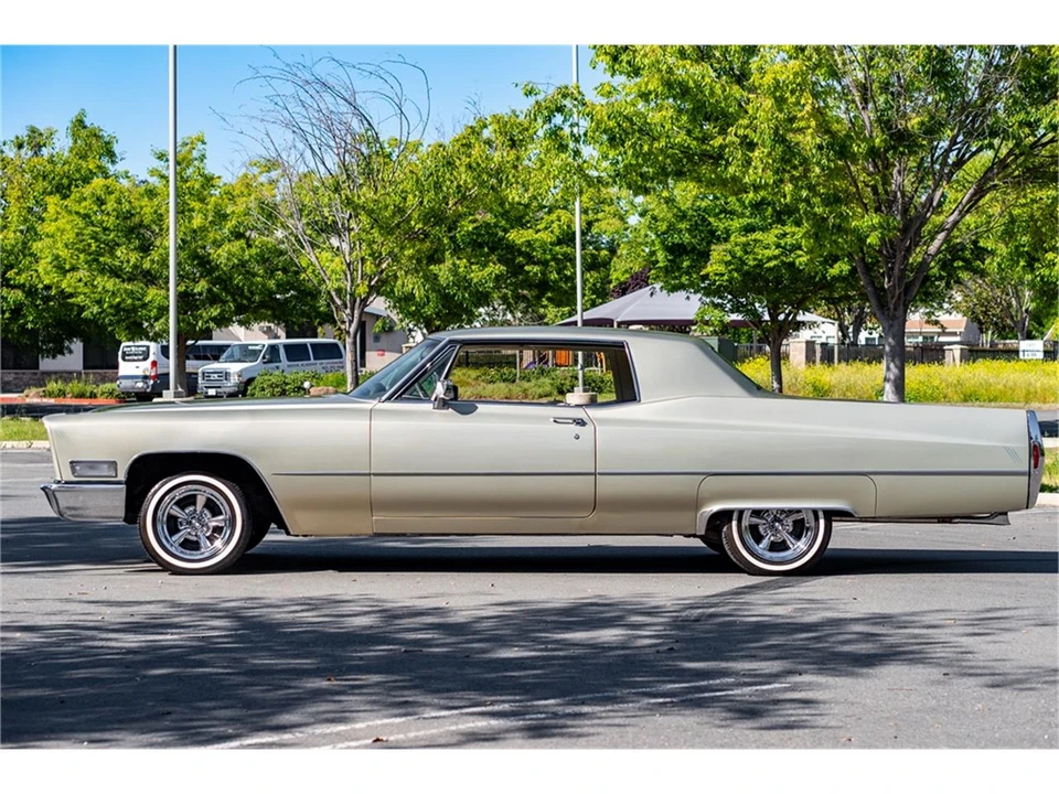 1968 Cadillac DeVille 3rd Gen - Image 14 of 31