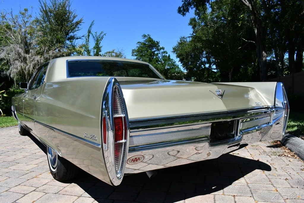 1968 Cadillac DeVille 3rd Gen - Image 7 of 24