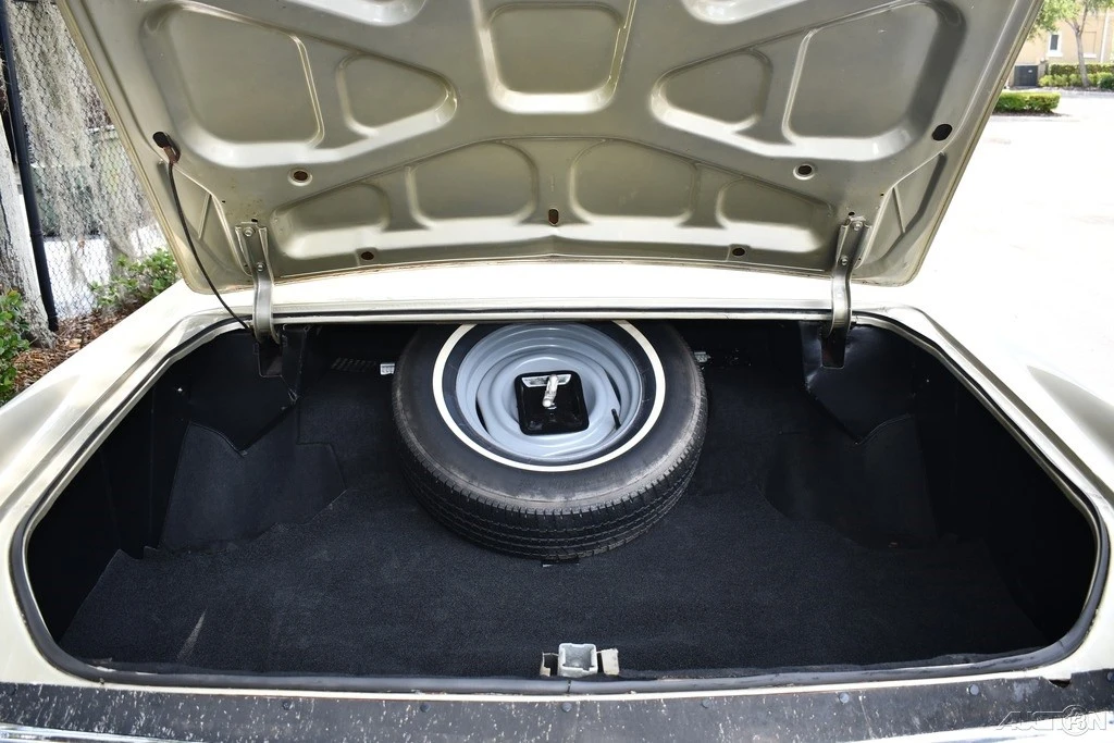 1968 Cadillac DeVille 3rd Gen - Image 9 of 24