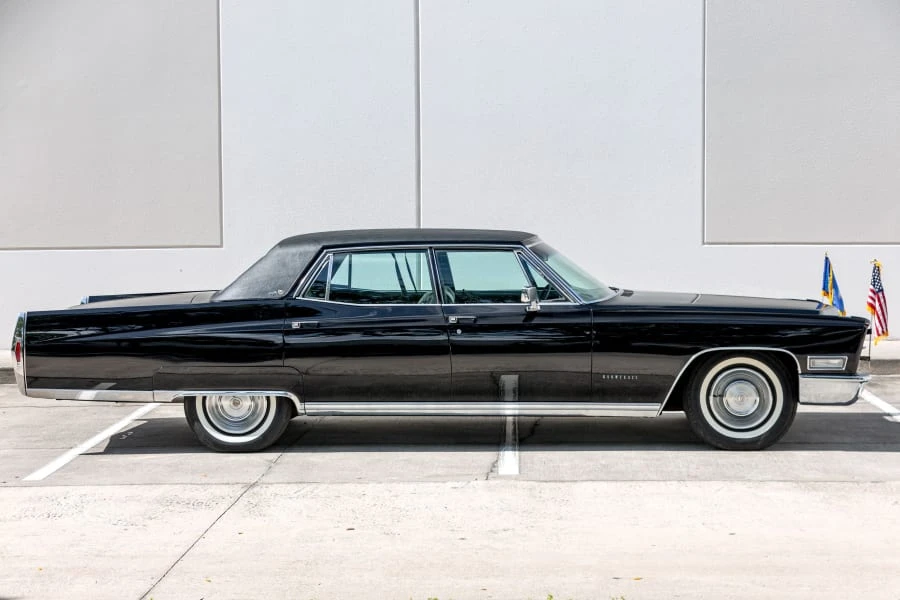 1968 Cadillac Sixty Special - Image 2 of 31