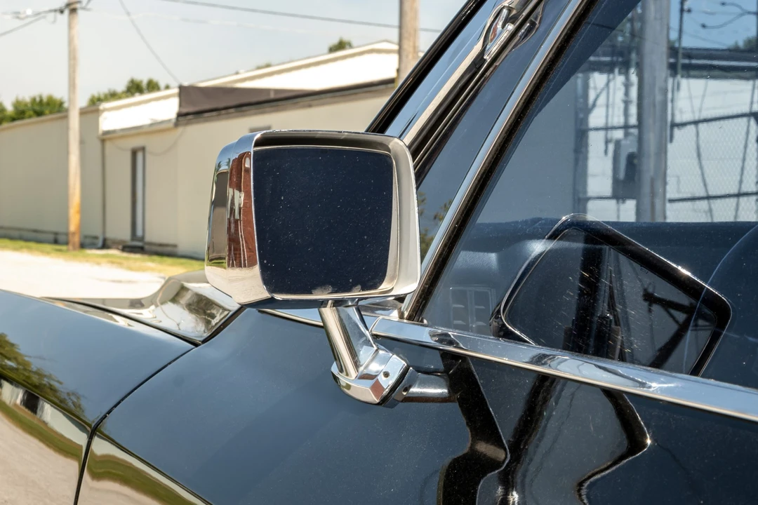 1968 Cadillac Series 70 & 75 - Image 29 of 31