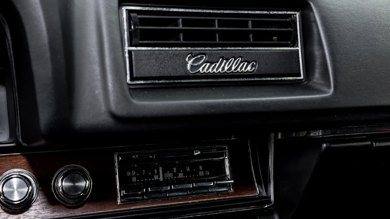 1968 Cadillac Fleetwood - Image 16 of 31