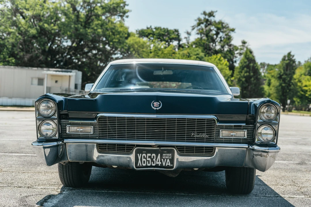 1968 Cadillac Series 70 & 75 - Image 3 of 31