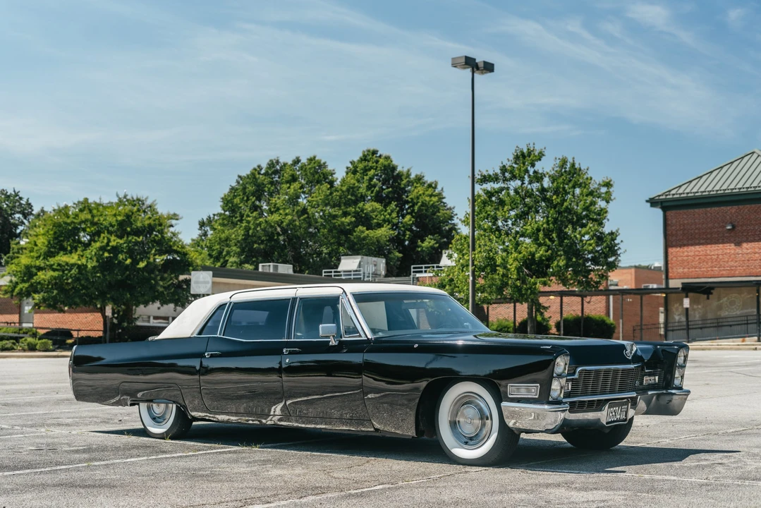 1968 Cadillac Series 70 & 75 - Image 4 of 31