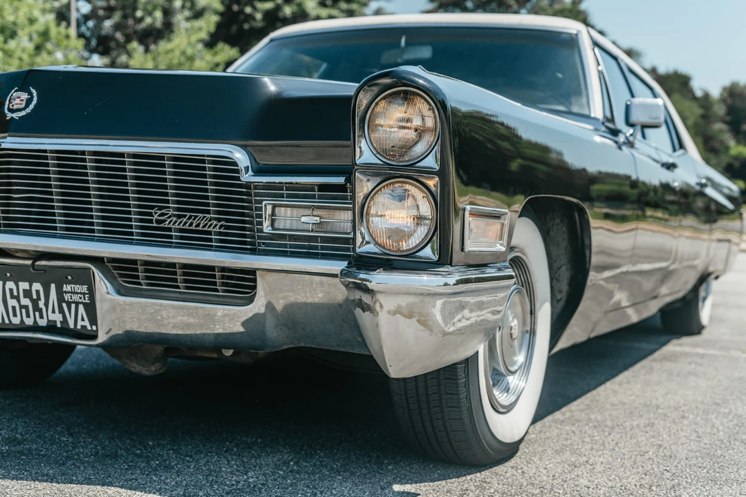 1968 Cadillac Series 70 & 75 - Image 12 of 31